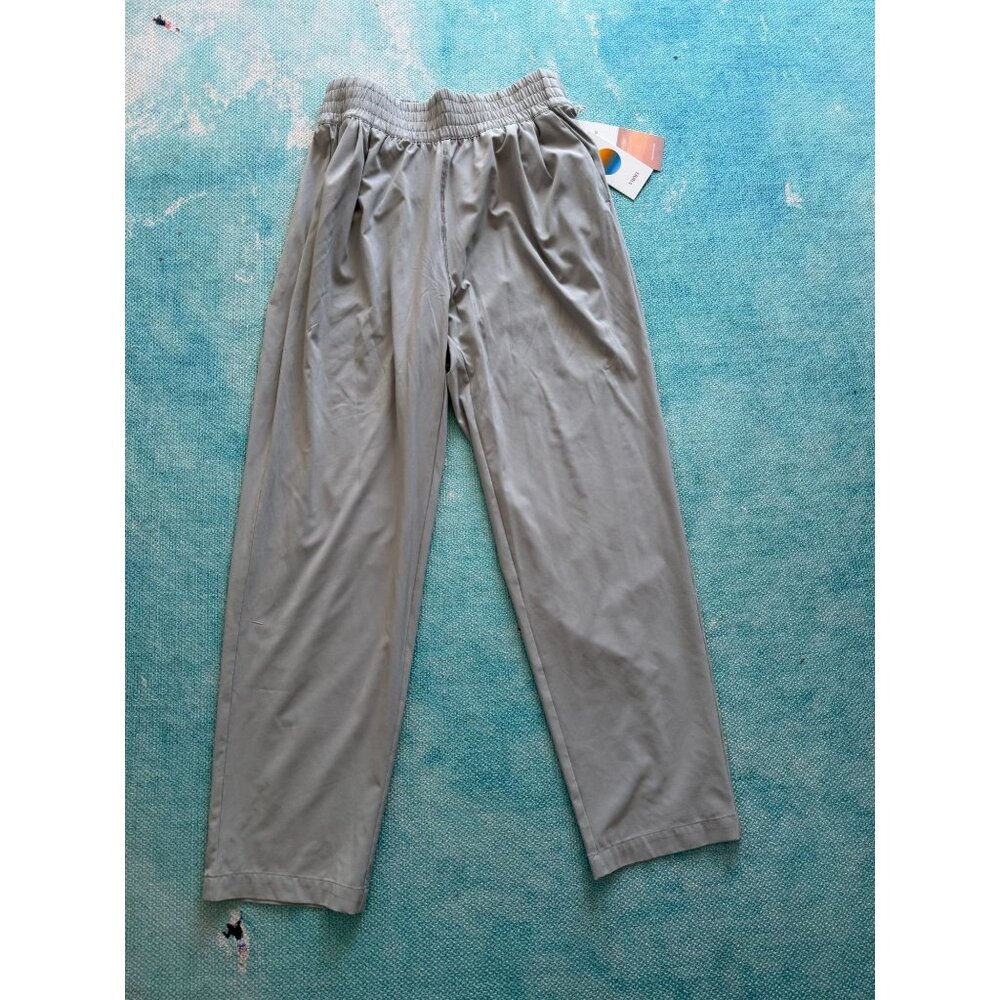 NWT VUORI VILLA ANKLE PANT IN TALC (BEIGE/TAN/IVORY) SZ SMALL NEW WITH TAGS WOME